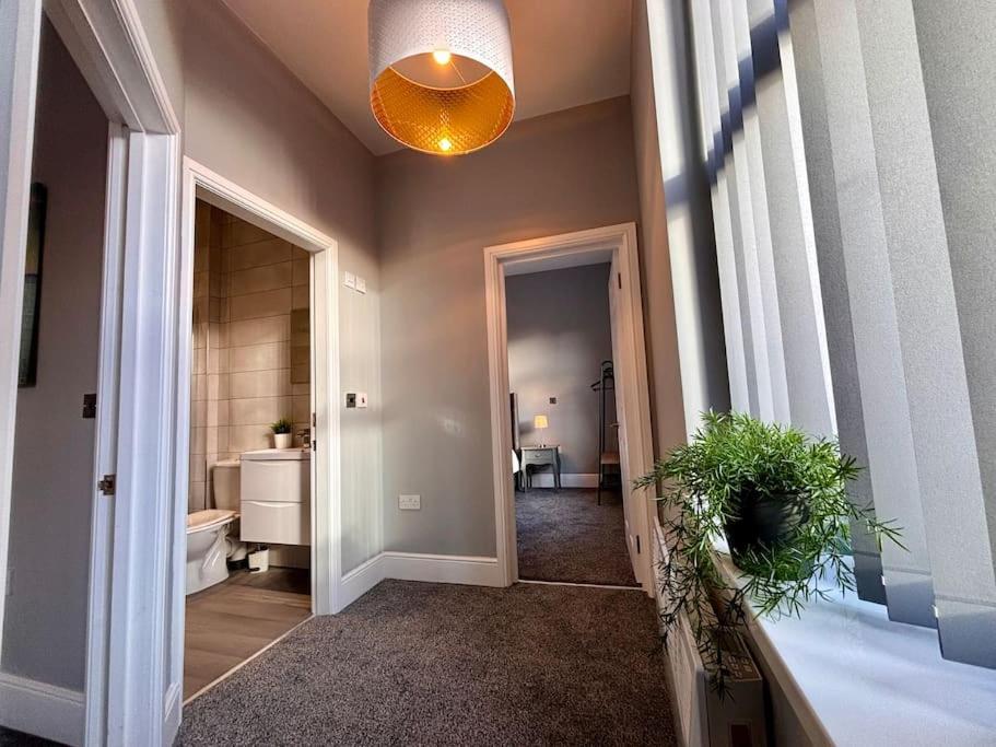 Teds Apartments-Town Centre-Apt1 Blackpool Ngoại thất bức ảnh